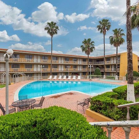 Quality Inn Piedras Negras Eksteriør bilde
