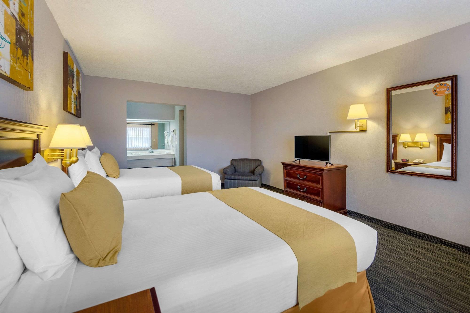 Quality Inn Piedras Negras Eksteriør bilde